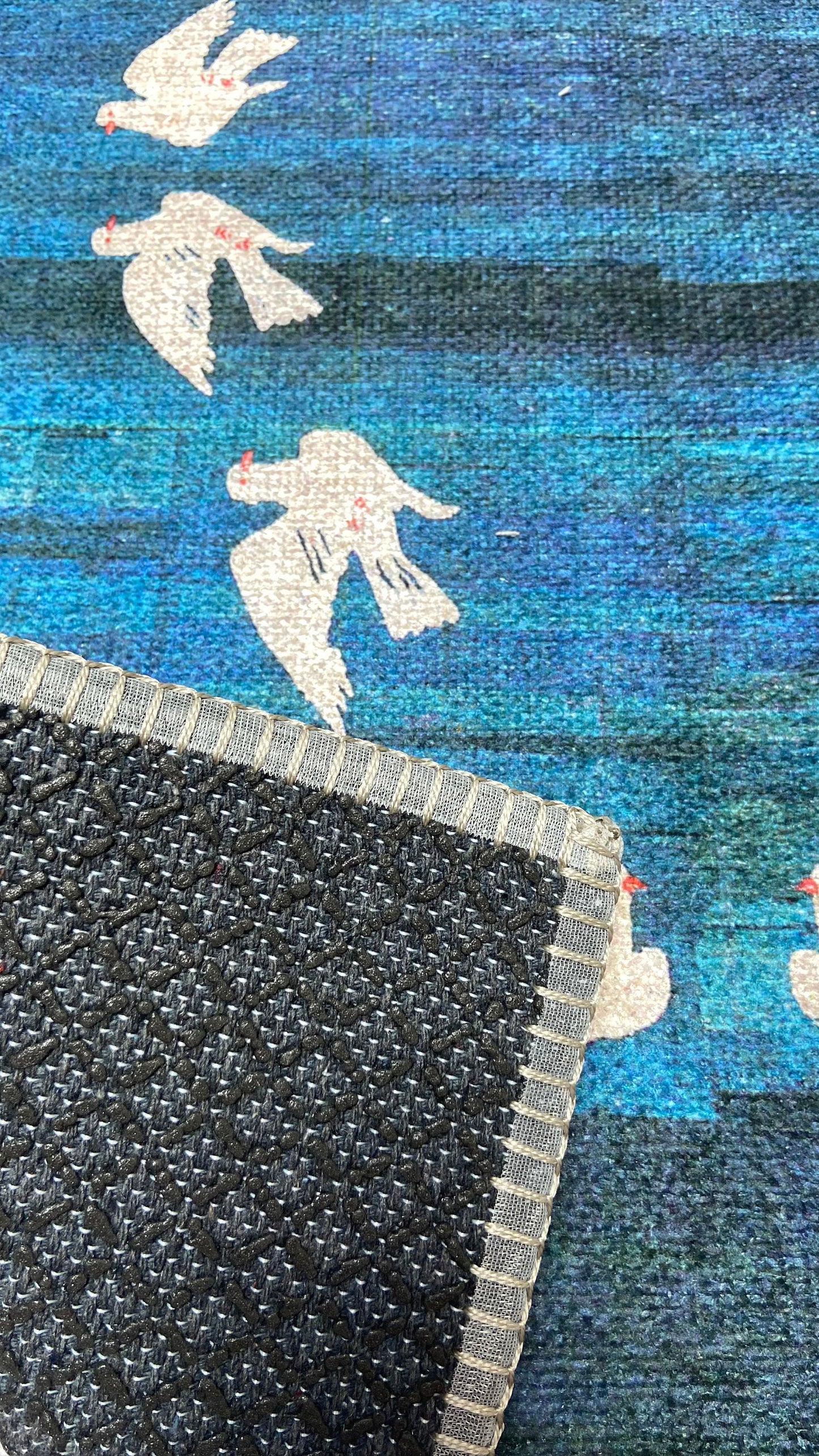 1'9 x 2'9 Blue and Beige Rug with Pigeons