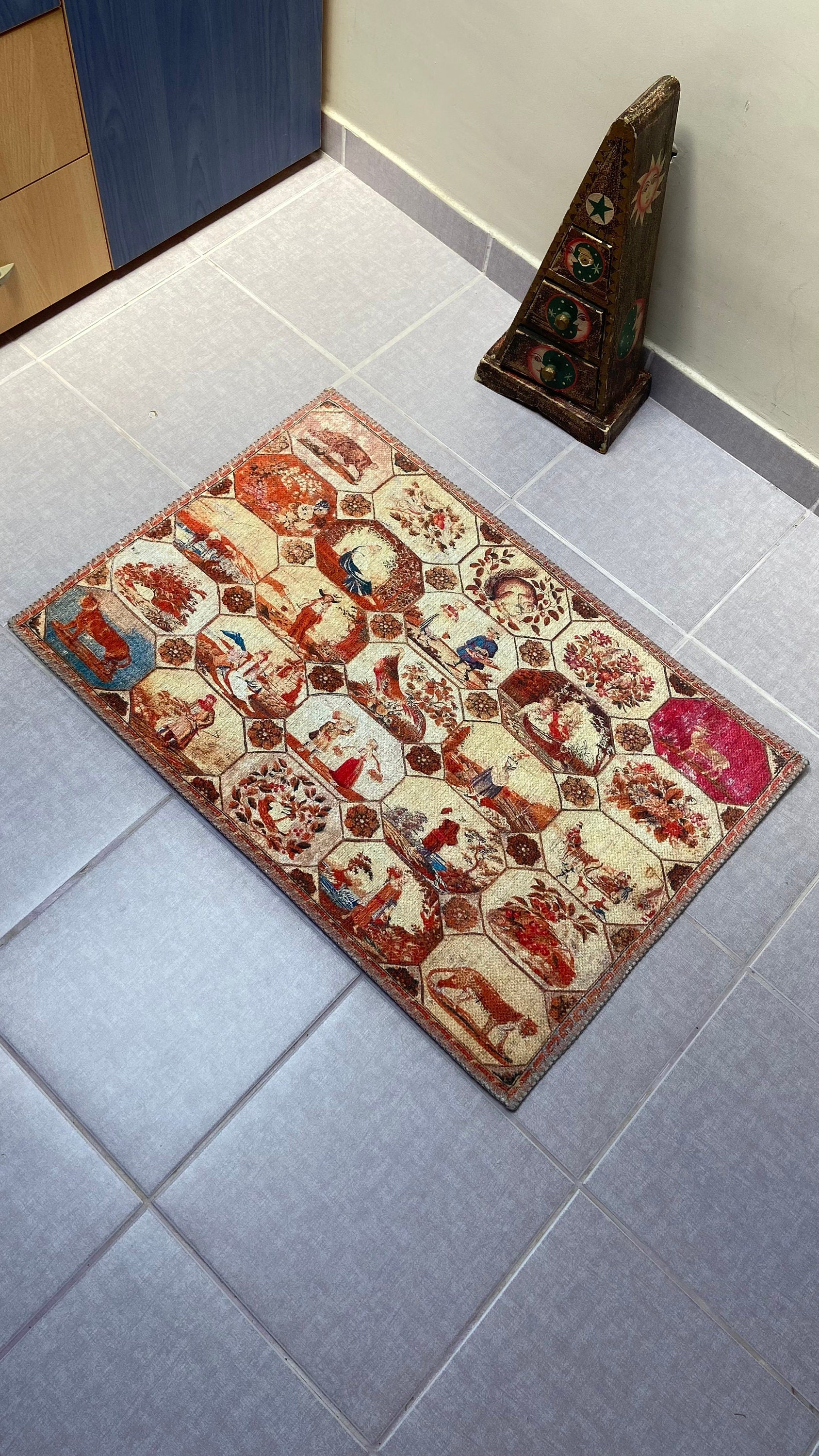 1'9x2'9 Small Rug, Human Design Rug, Washable Rug, Non-Slip Rug, Print Rug,